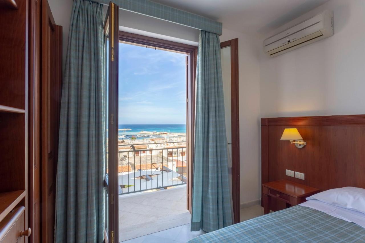 Albergo Auralba San Vito Lo Capo Exteriör bild