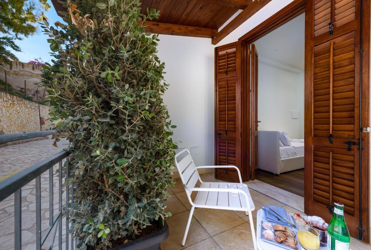 Albergo Auralba San Vito Lo Capo Exteriör bild