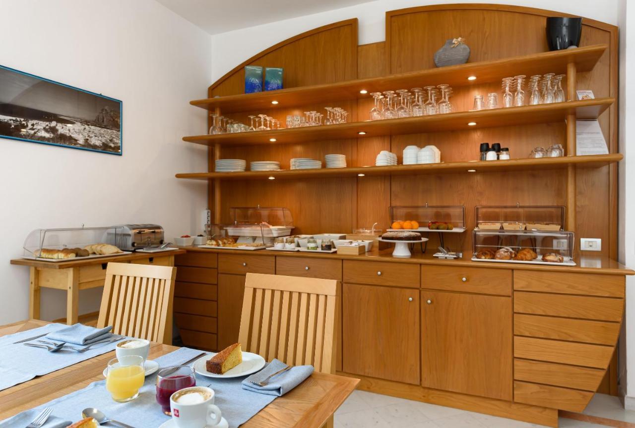 Albergo Auralba San Vito Lo Capo Exteriör bild